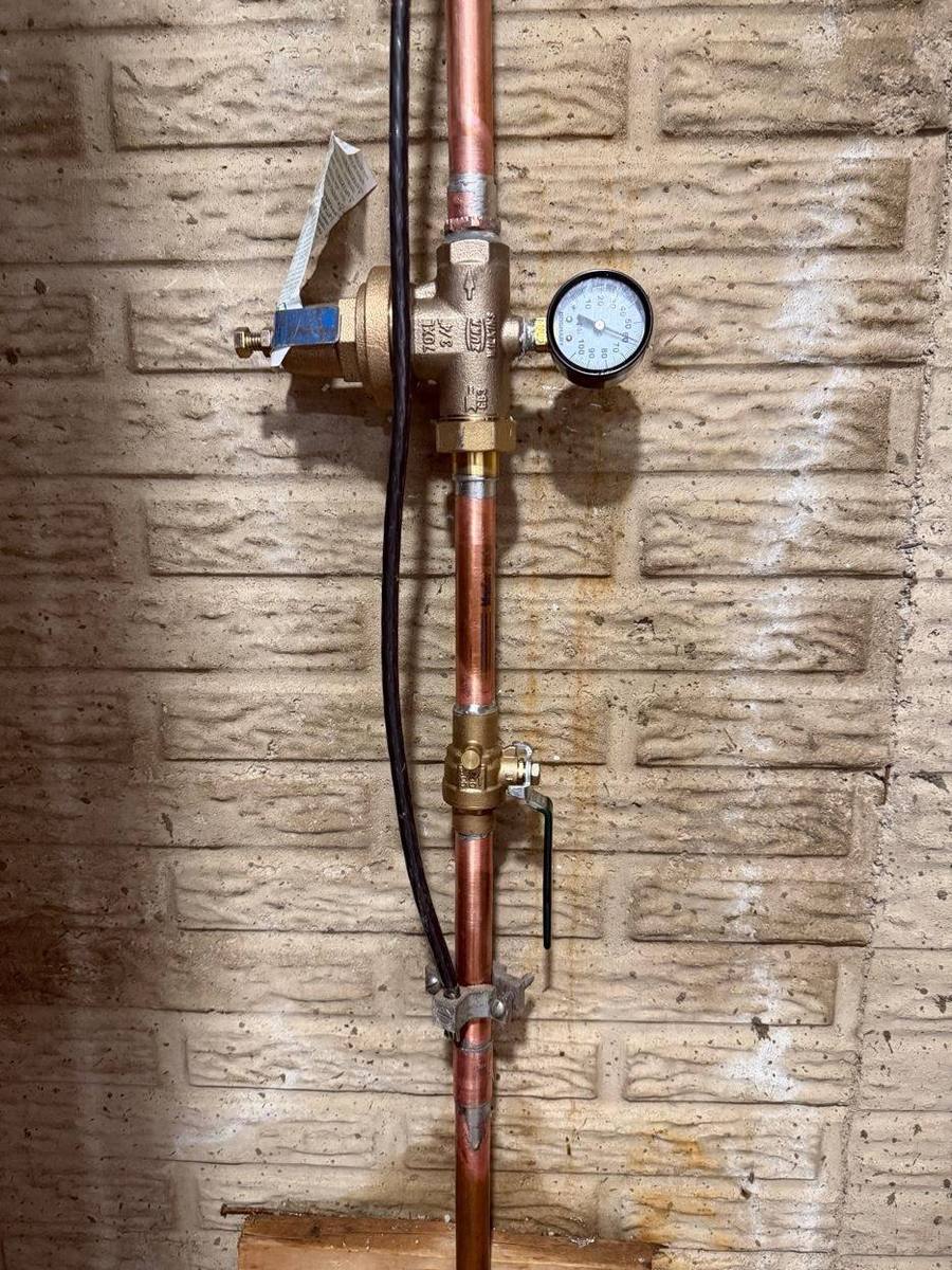Emergency pipe burst repair in Leesburg VA